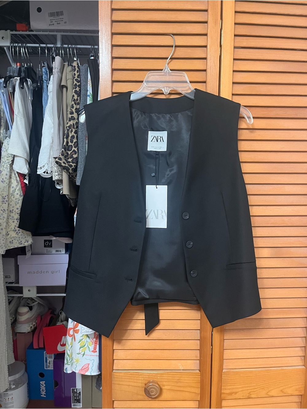 ZARA Black women’s Tailored Vest